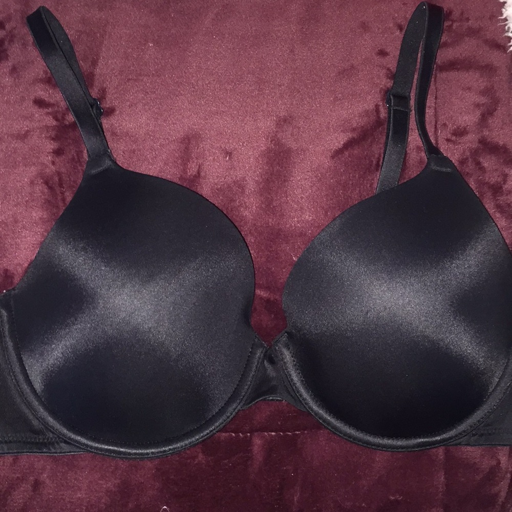 PINK Lightly Lined Bra